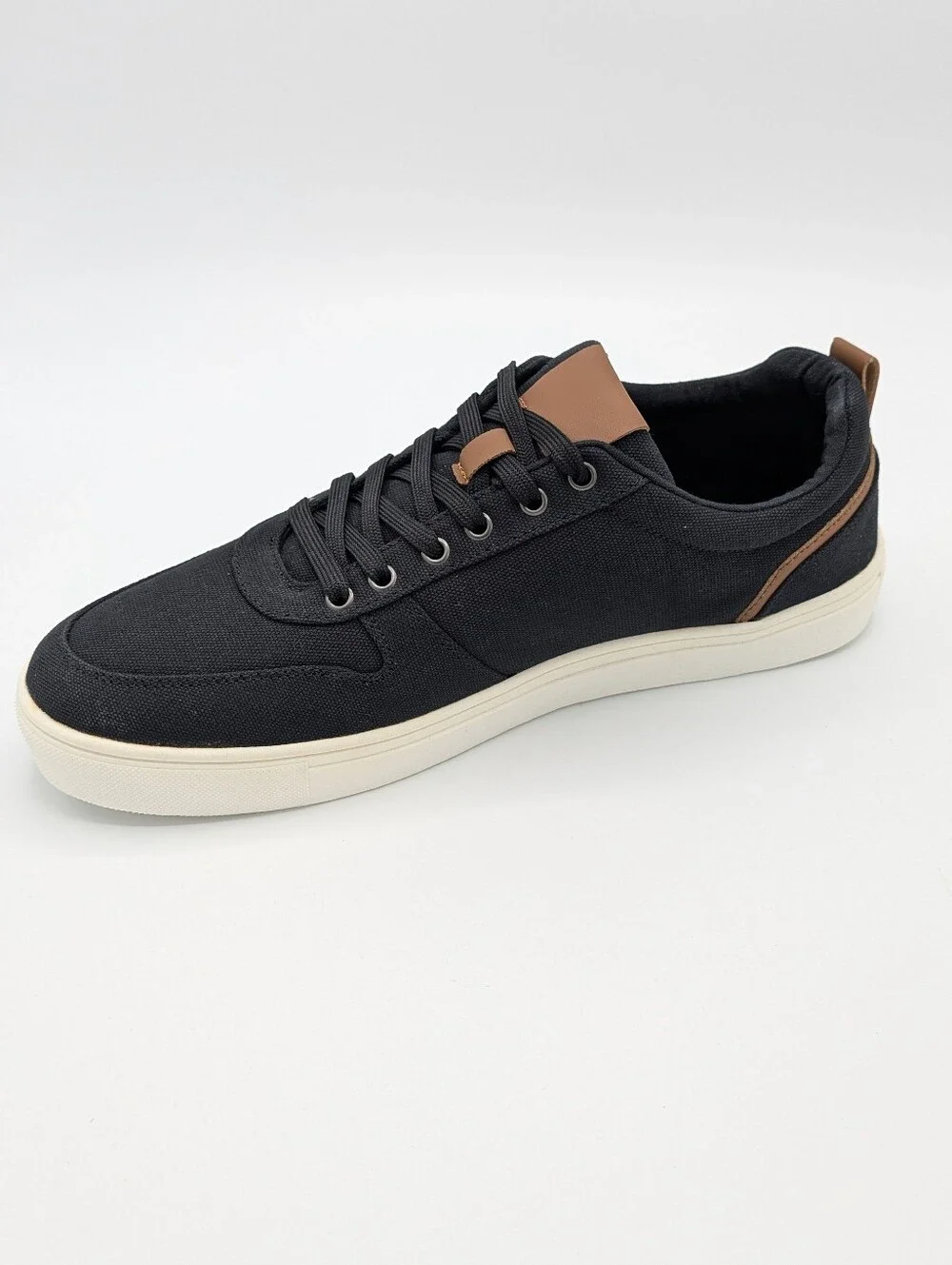 XRay Sneakers Men's 11 Black Canvas Low-Top  Brown Accents Lace-Up Monty Shoes